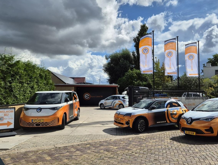 <p><strong>Visiting or picking up?</strong></p><h1>You are most welcome to visit us in Moerdijk.</h1>